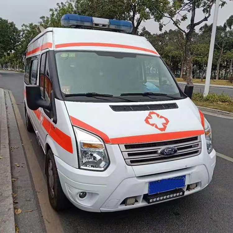 高要用途不同，救护车装备标准也不同